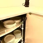 Large Taverna 2br 2ba Steps To Lift Full Kitchen Nyaraló