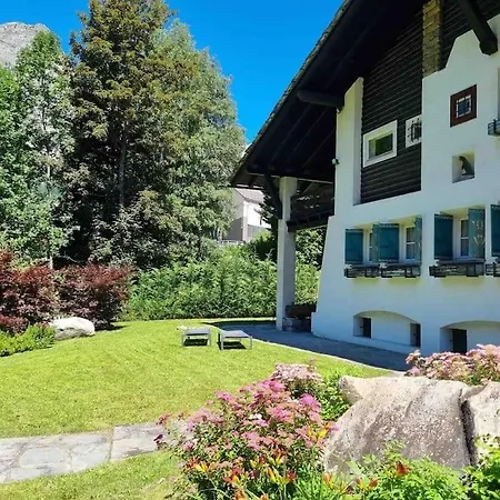 Spaziosa Taverna Accanto Alle Piste Da Sci Holiday home Courmayeur