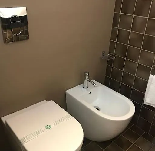 Large Taverna 2br 2ba Steps To Lift Full Kitchen * Courmayeur