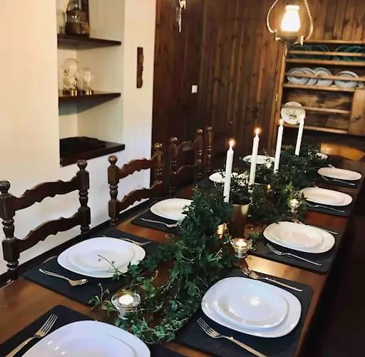 Hébergement de vacances Large Taverna 2br 2ba Steps To Lift Full Kitchen *