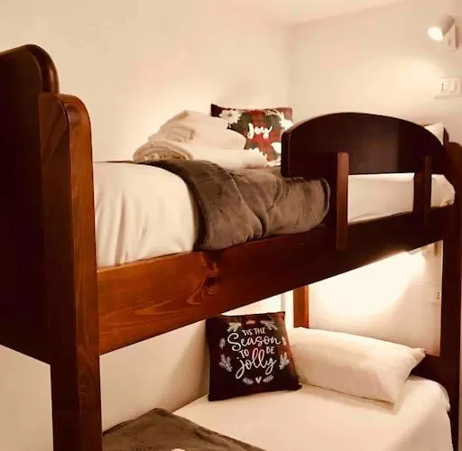 Large Taverna 2br 2ba Steps To Lift Full Kitchen Hébergement de vacances Courmayeur